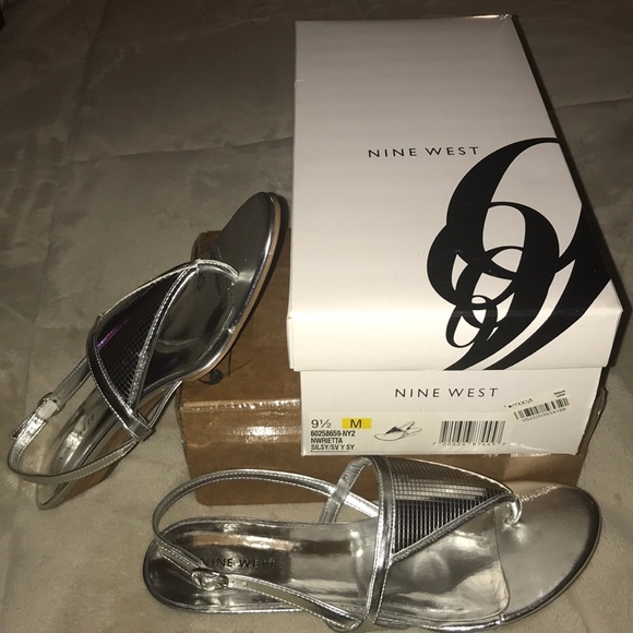Nine West Silver Sandal - Picture 8 of 8